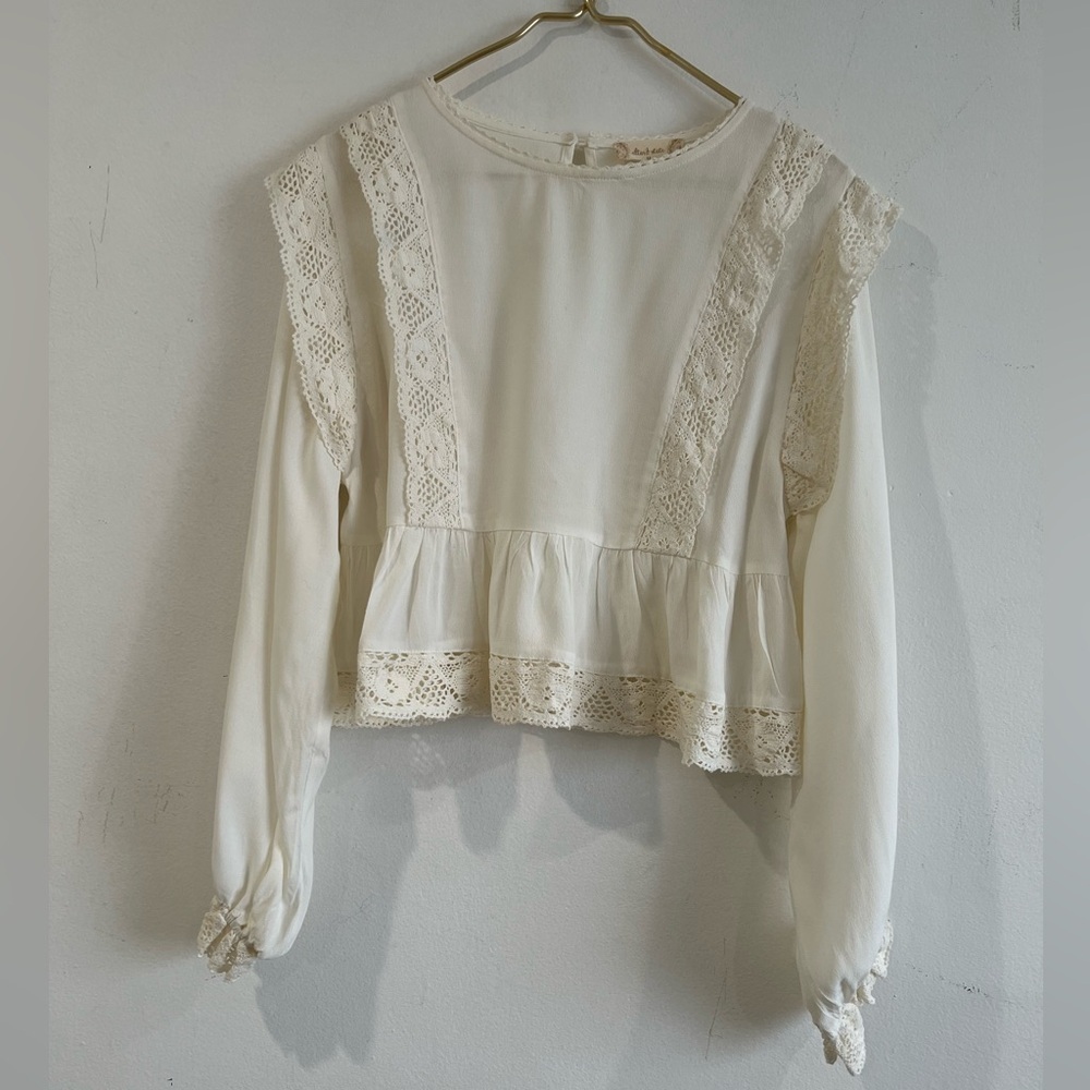 Altar'd State Cream Lace Accent  boho Blouse long sleeve M